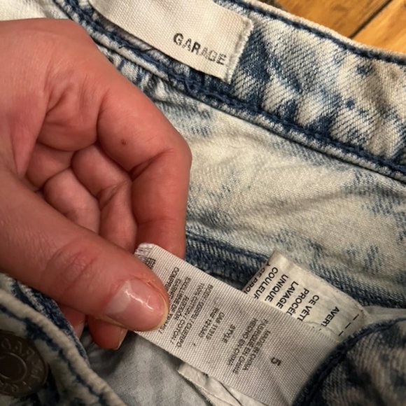 White washed distressed jean shorts - Picture 4 of 4